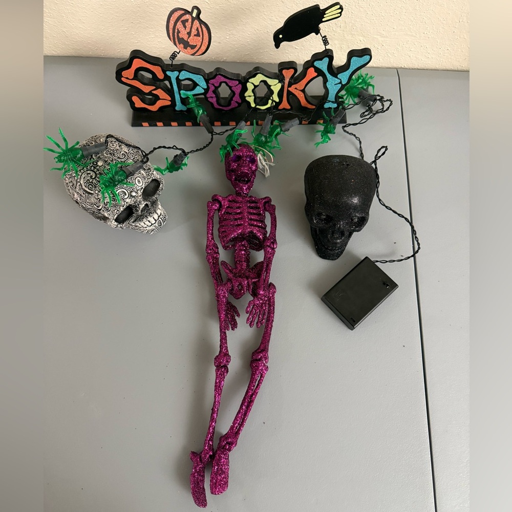 Halloween decor skull Purple glittery skeleton Spooky Sign Spider String Light